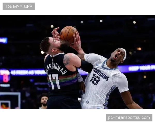 杰克逊二世三分拉开空间，防守封盖主导对比约基奇