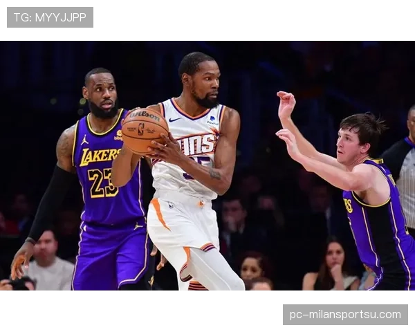 欧文控球突破助76人连续得分拉开与湖人差距