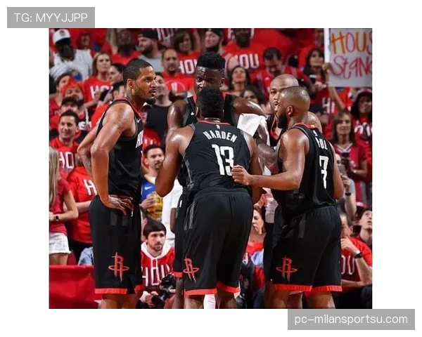 约翰·斯托克顿无球跑动提升团队进攻效率显著拉开防守差距